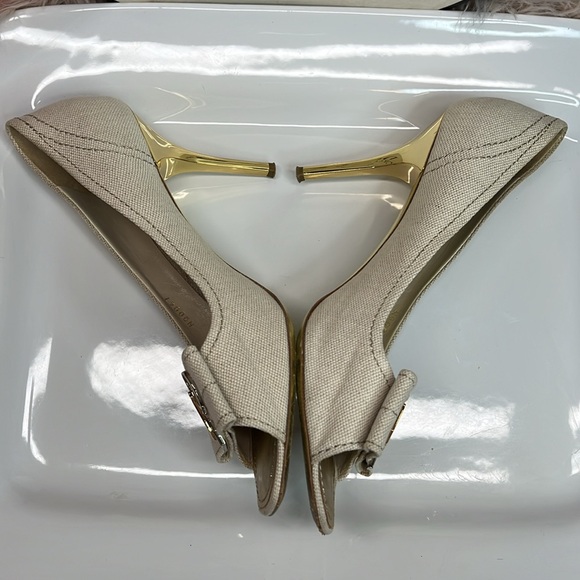 LOUIS VUITTON LOVE PLATE PEEPTOE PUMPS - Picture 14 of 15